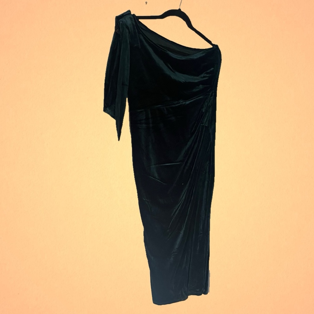 Dark green dress